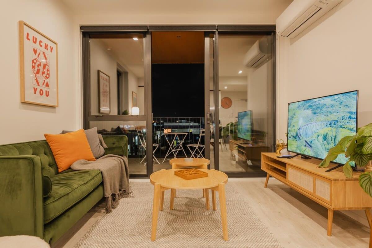 Luxury Life Galore - Sleeps 4 Christchurch